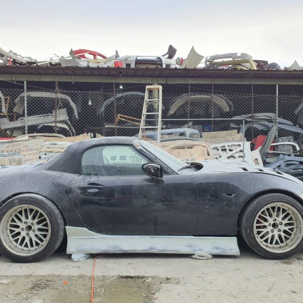 Mazda Miata ND BN style sideskirts