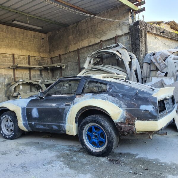 Datsun 280zx rear bumper flush