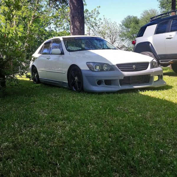 lexus is300 is200 altezza sideskirts HKS Style